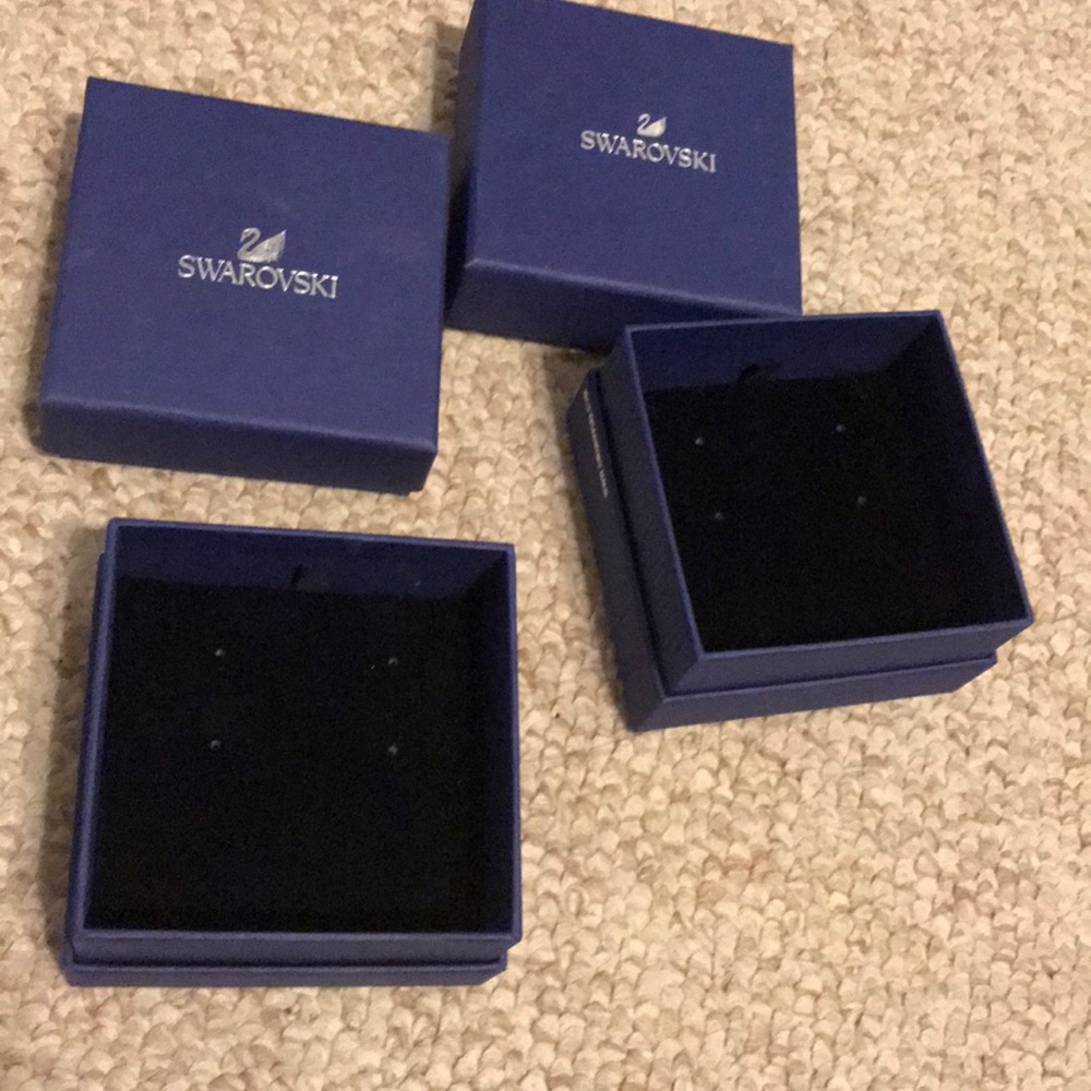 Swarovski jewelry box (single)